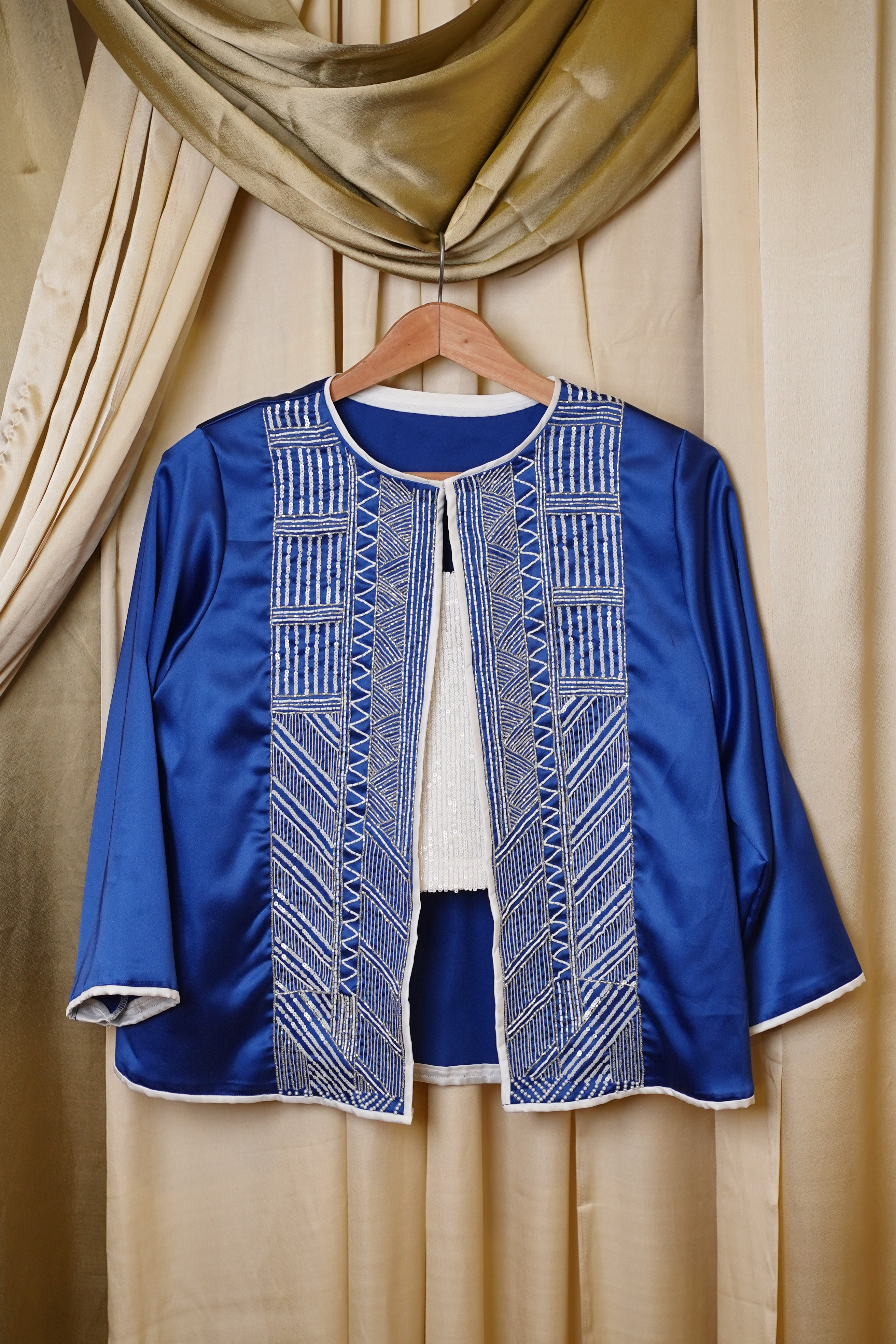 ELECTRIC BLUE WHITE CO-ORD SET