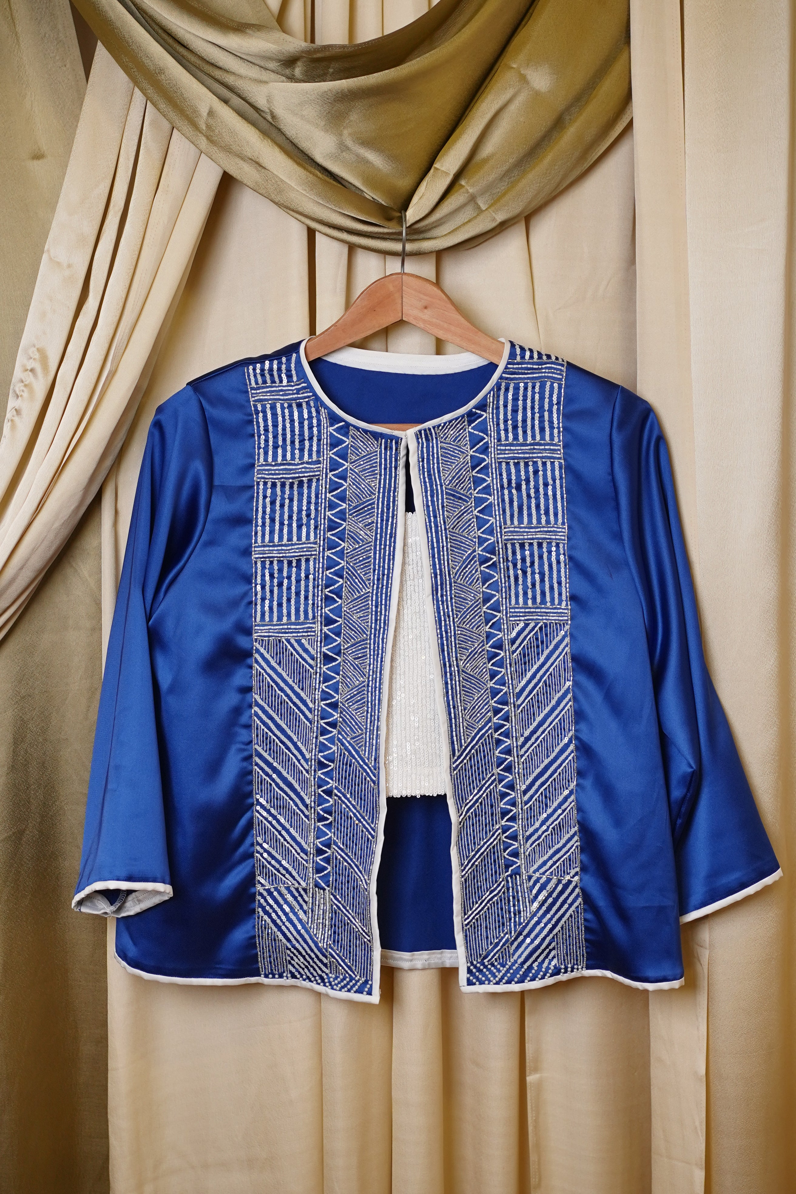 ELECTRIC BLUE WHITE CO-ORD SET