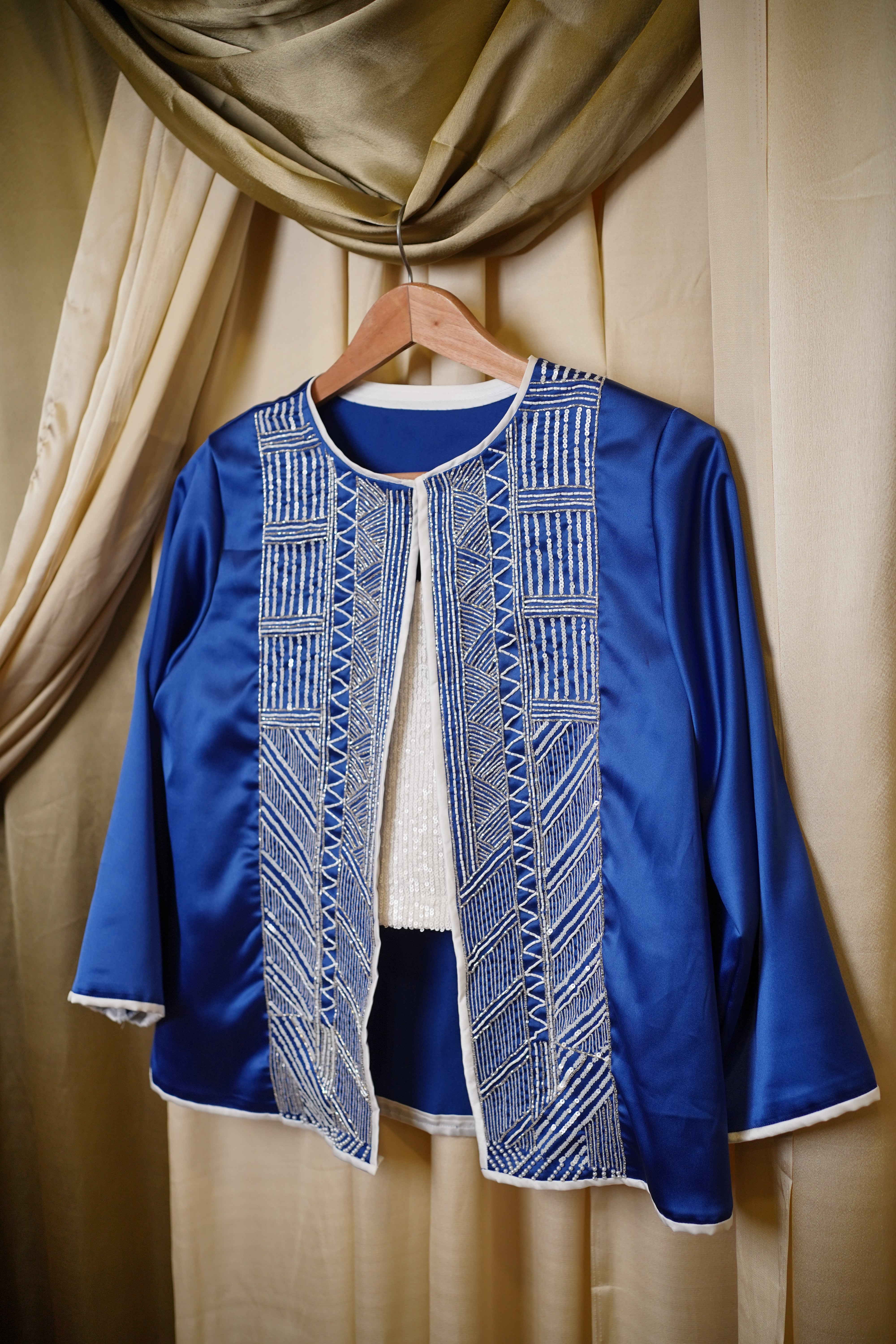 ELECTRIC BLUE WHITE CO-ORD SET