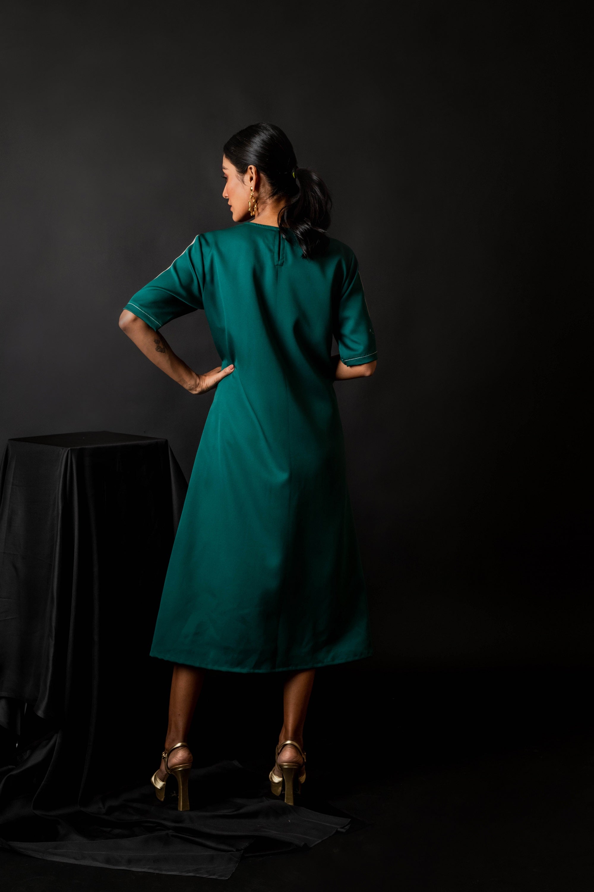 MIDNIGHT MINGLE DRESS