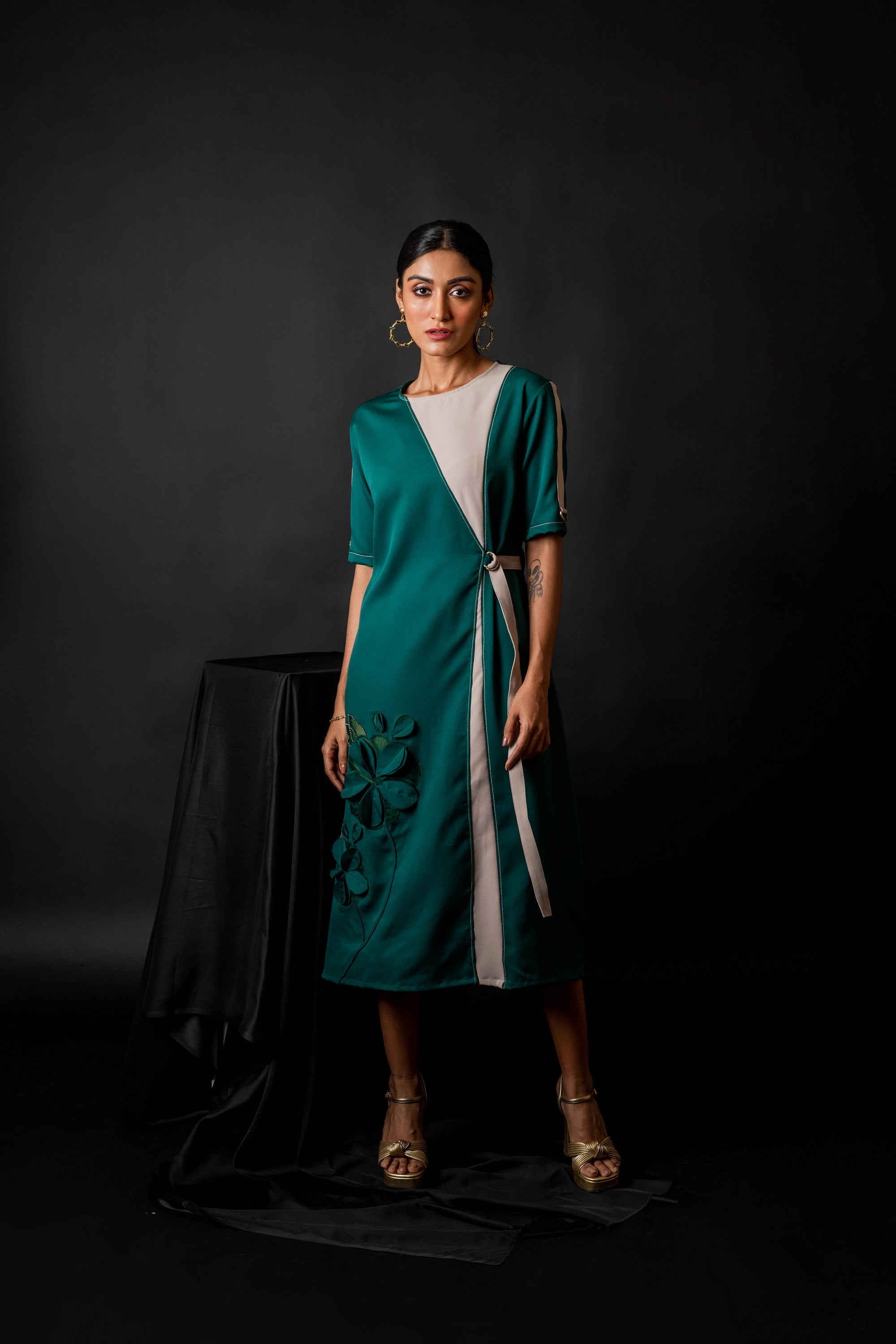MIDNIGHT MINGLE DRESS