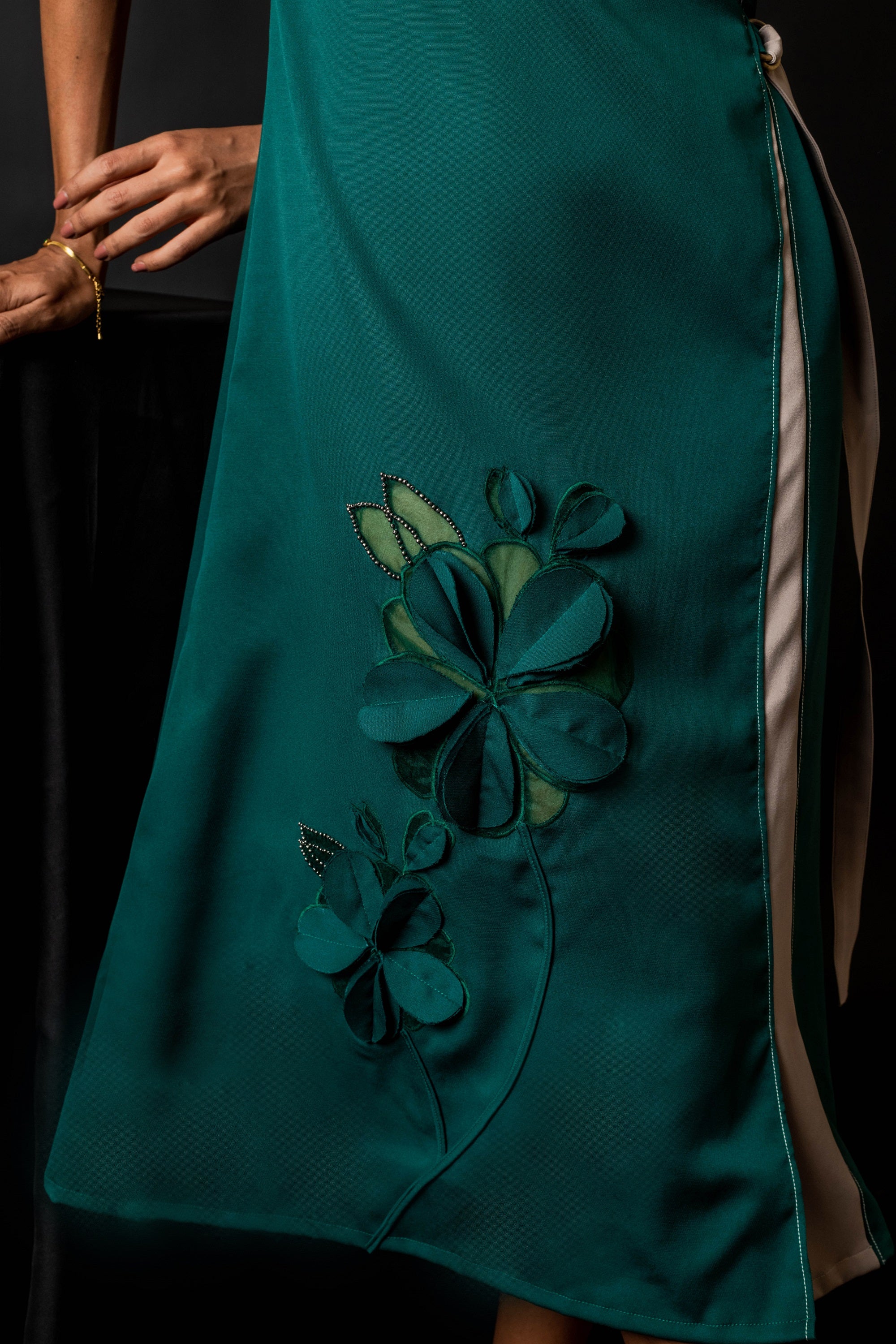 MIDNIGHT MINGLE DRESS