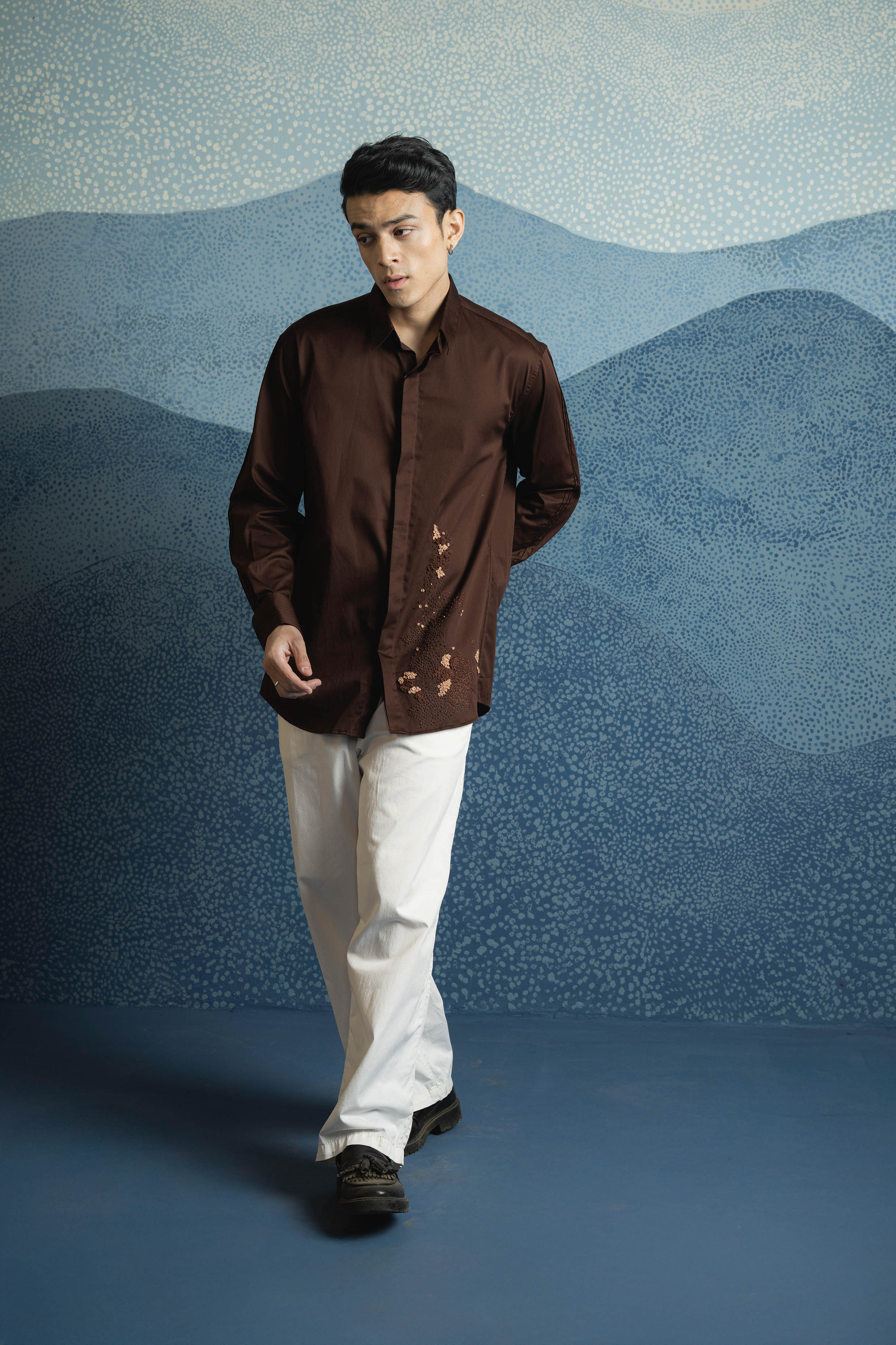 THE BROWN HOUR SHIRT