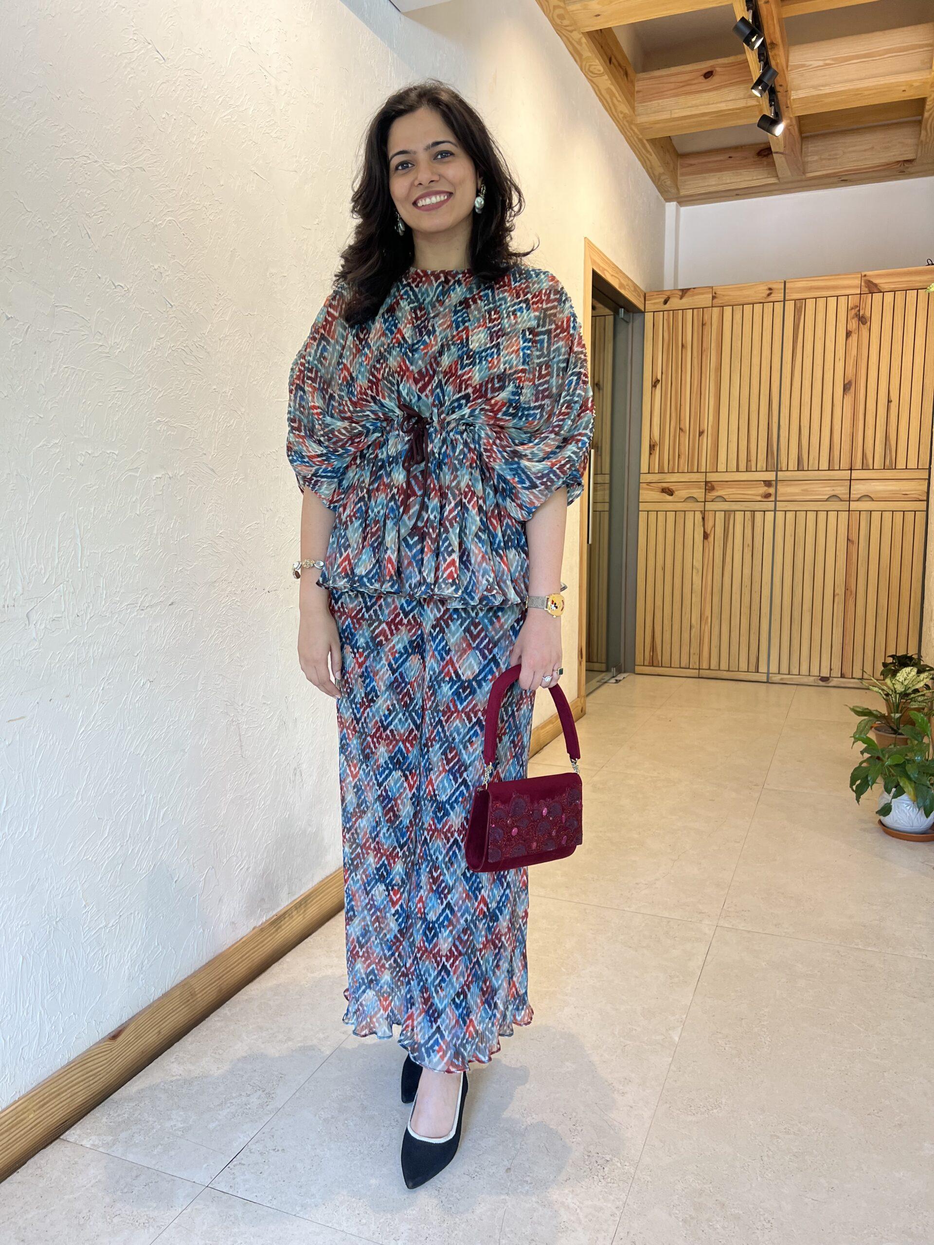 YOUR FAVOURITE PLEATED TOP