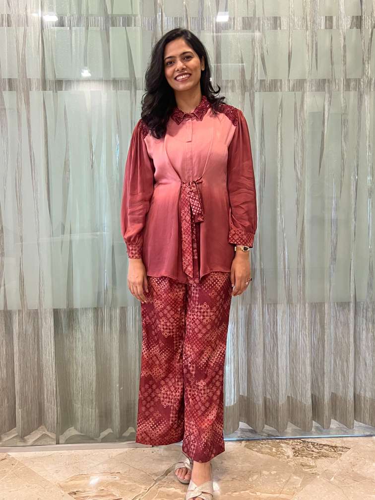 Coral Pink With Maroon Printed Front Tie Knot Set