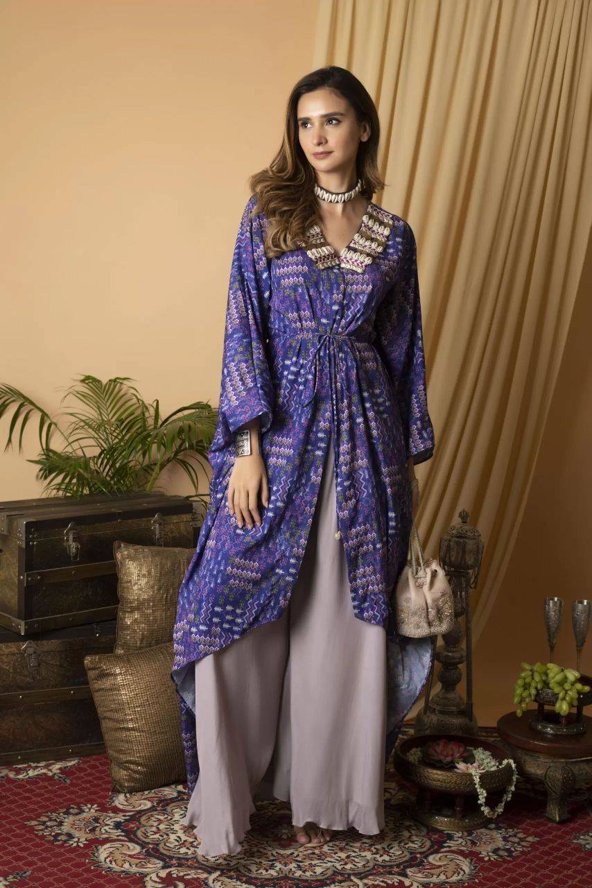 HEAD TO THE PARTY KAFTAAN